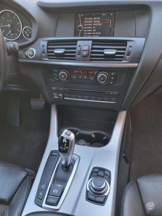 BMW X3, 2.0 l., Внедорожник / Кроссовер