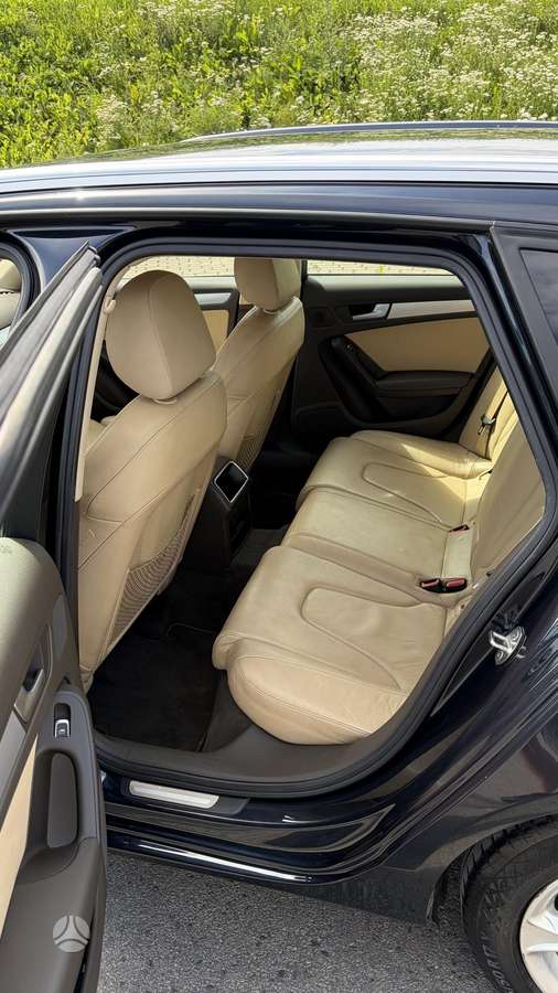Audi A4, 2.0 l., Универсал