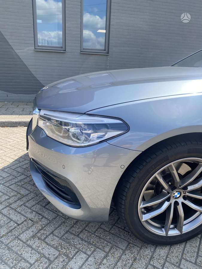 BMW 520, 2.0 l., wagon