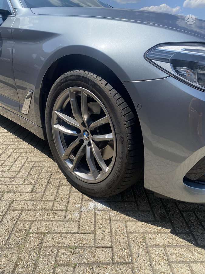 BMW 520, 2.0 l., wagon