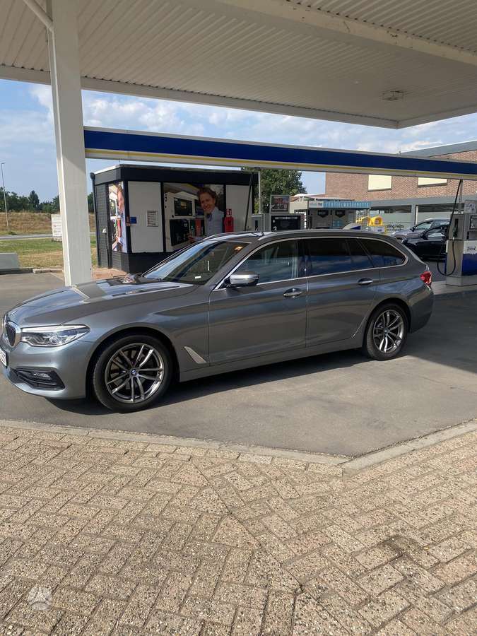 BMW 520, 2.0 l., wagon