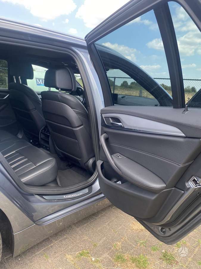 BMW 520, 2.0 l., wagon