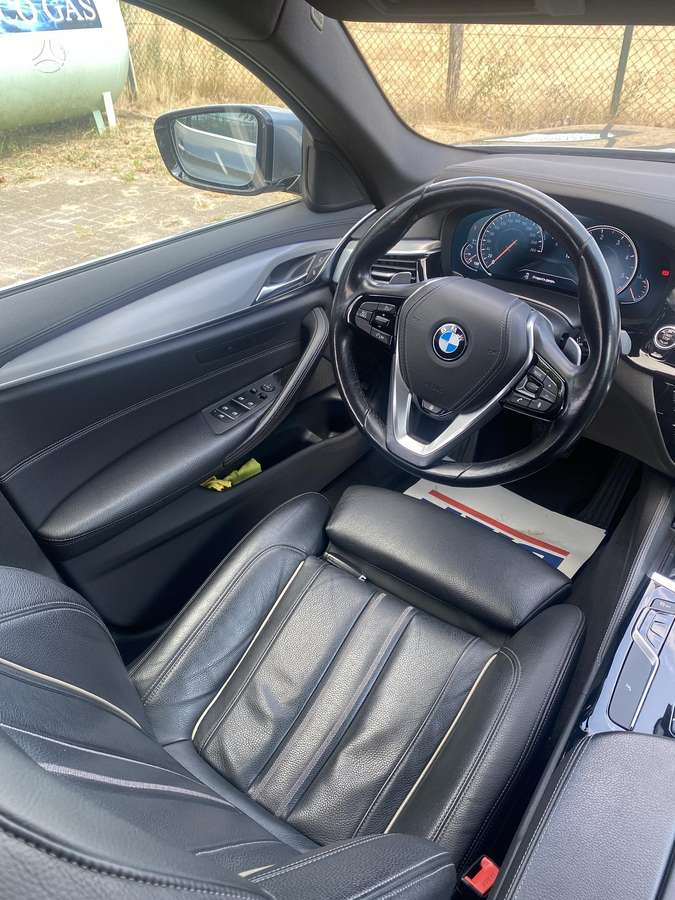 BMW 520, 2.0 l., wagon