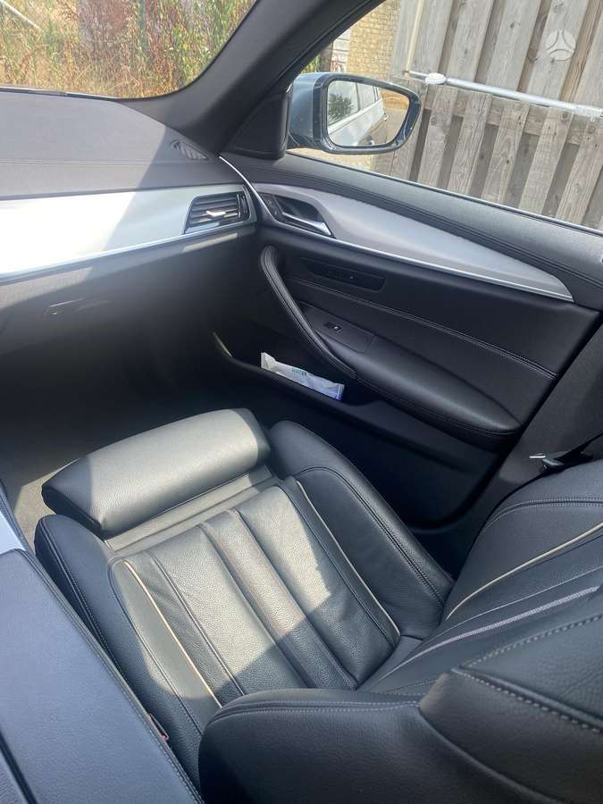 BMW 520, 2.0 l., wagon