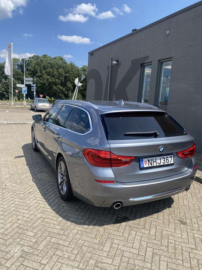 BMW 520, 2.0 l., wagon