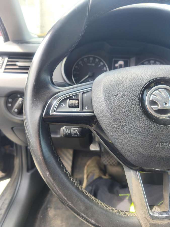Škoda Octavia - 9