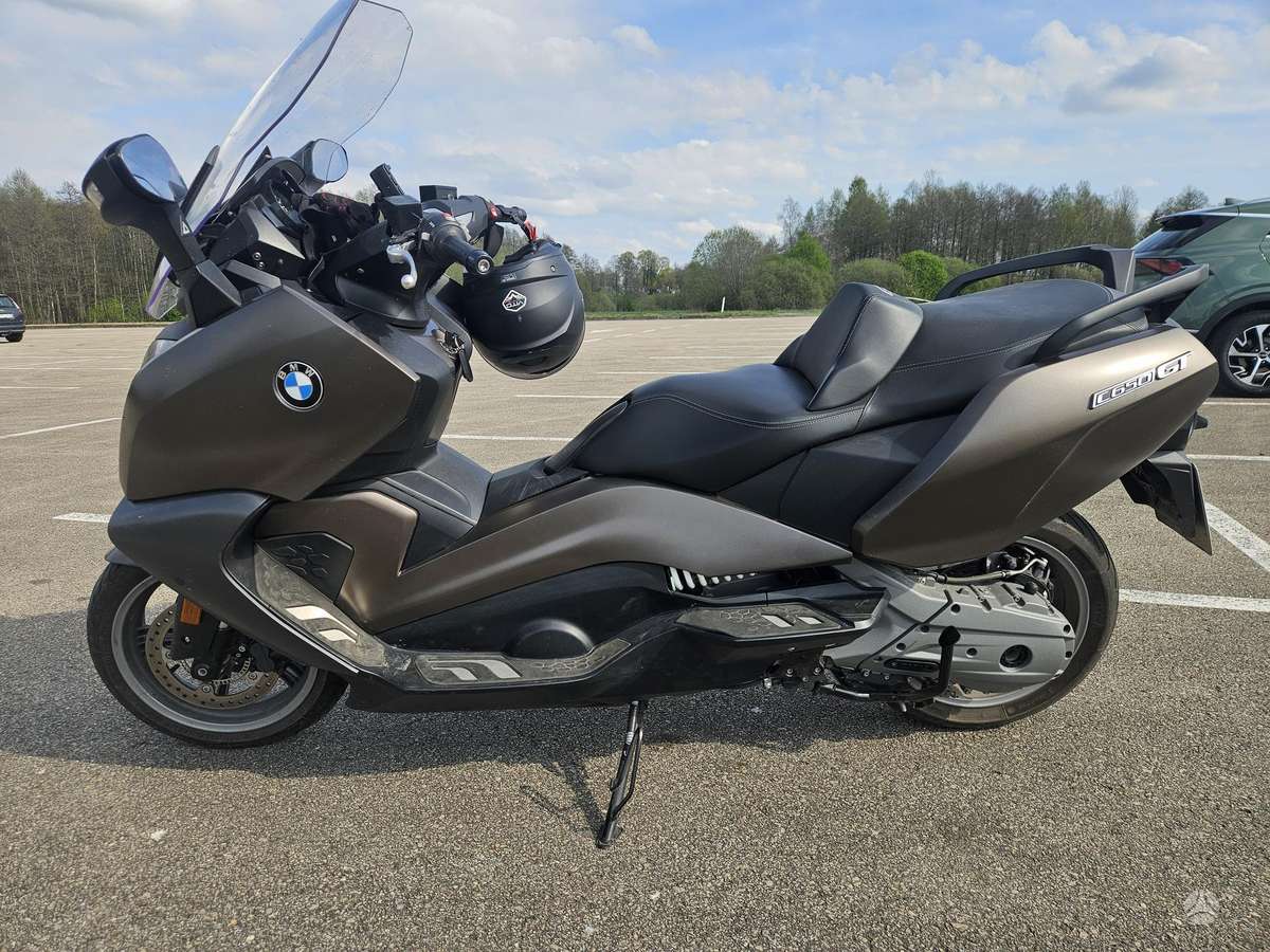 BMW C 650 GT 650cc, scooters / mopeds
