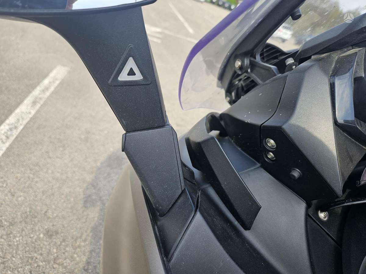 BMW C 650 GT 650cc, scooters / mopeds
