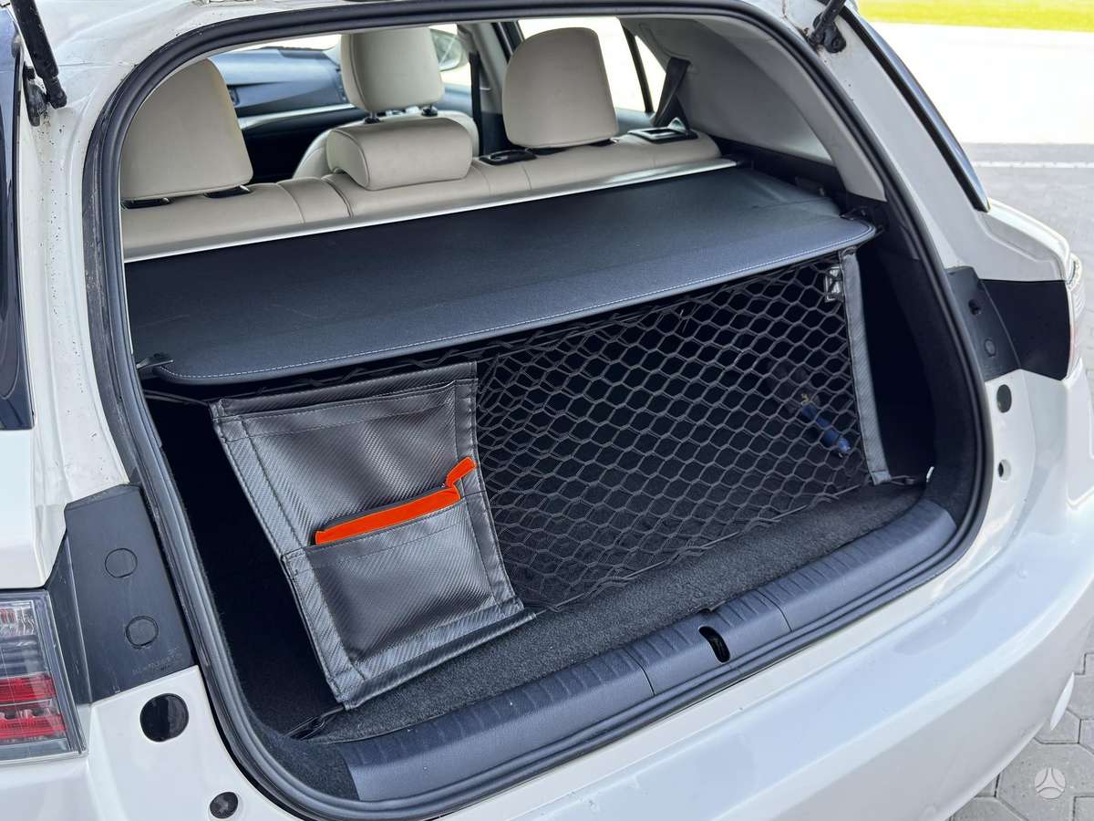 Lexus CT 200h, 1.8 l., hatchback