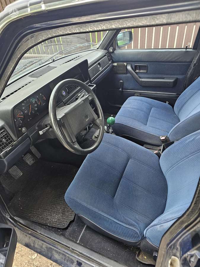 Volvo 240, 2.4 l., Седан