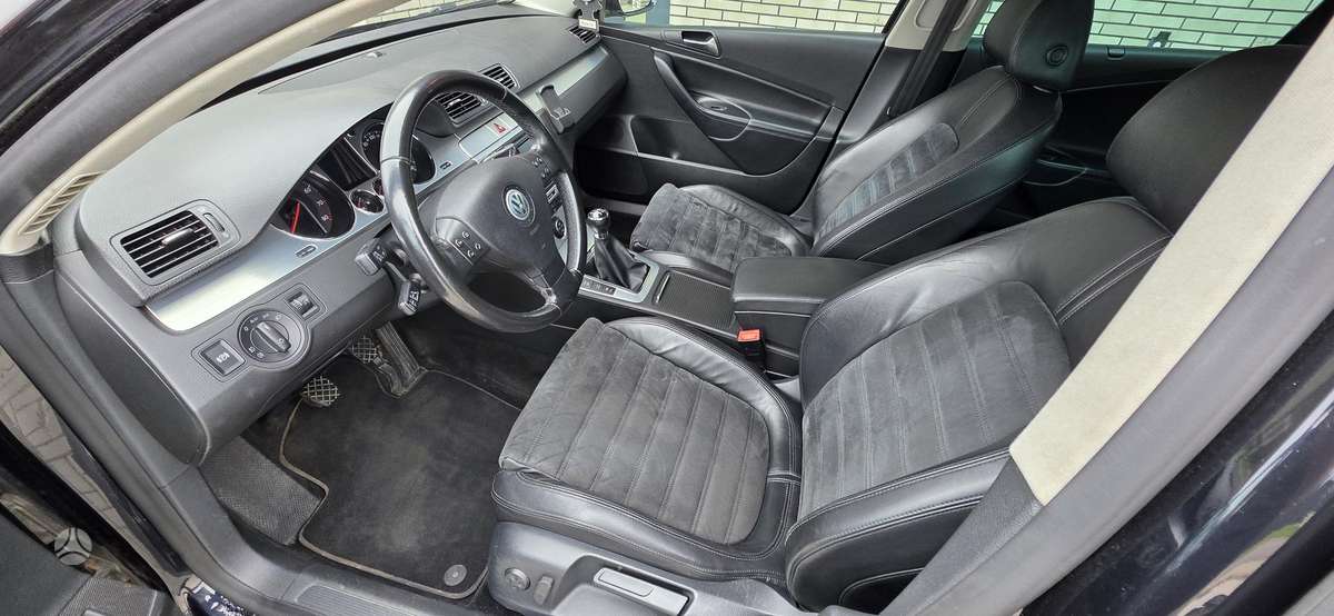 Volkswagen Passat - 6
