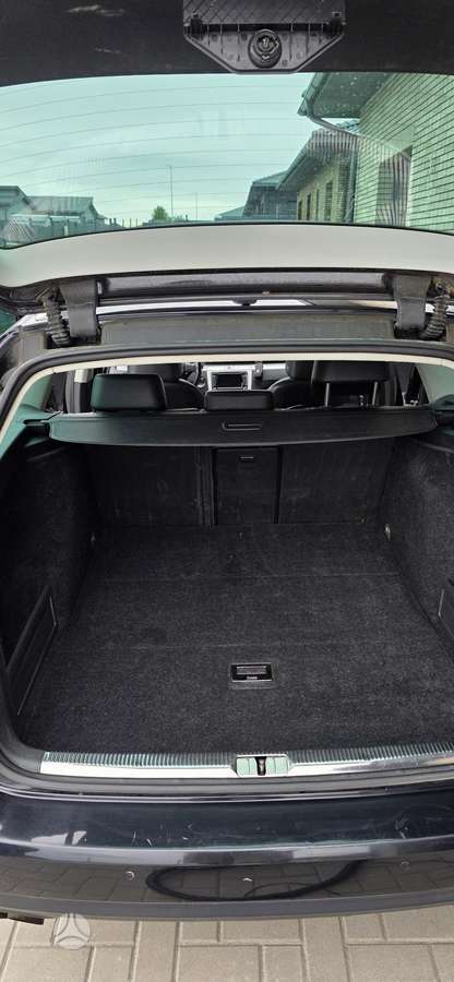 Volkswagen Passat - 9