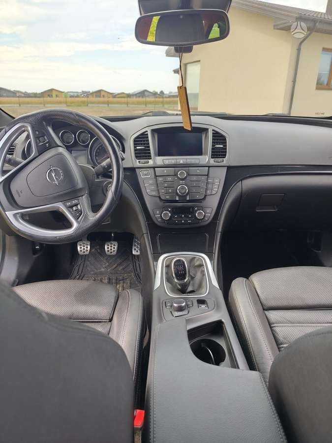 Opel Insignia, 2.0 l., Универсал