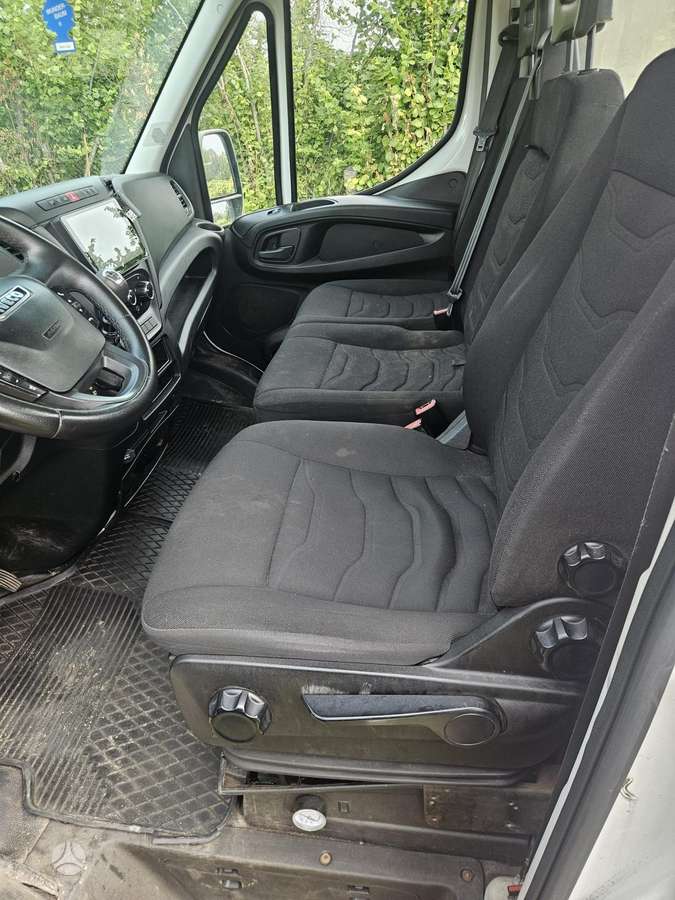 Iveco Daily, autovežiai