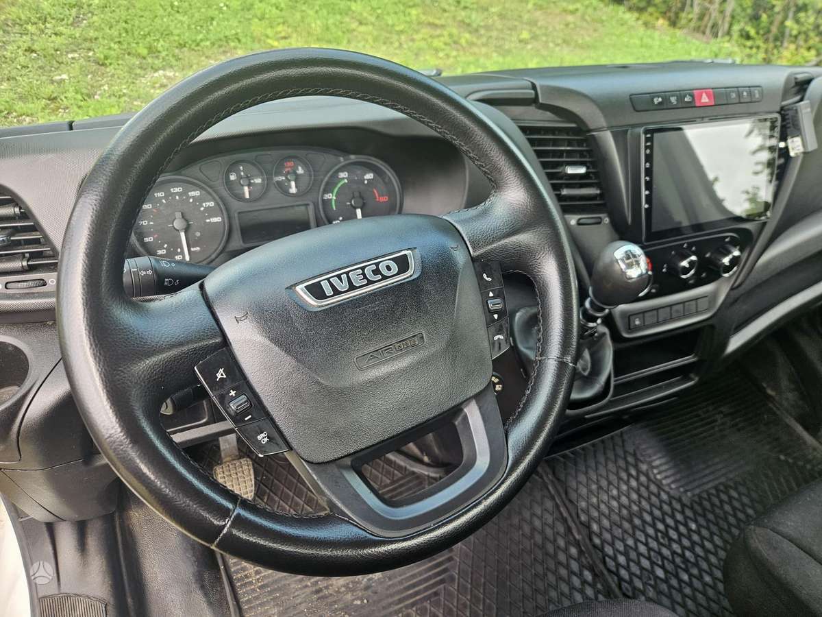 Iveco Daily, autovežiai