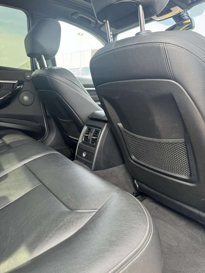 BMW 340, saloon / sedan