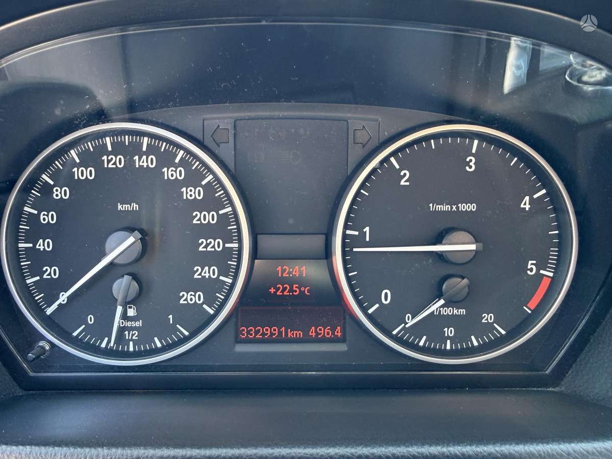 BMW 318, 2.0 l., wagon