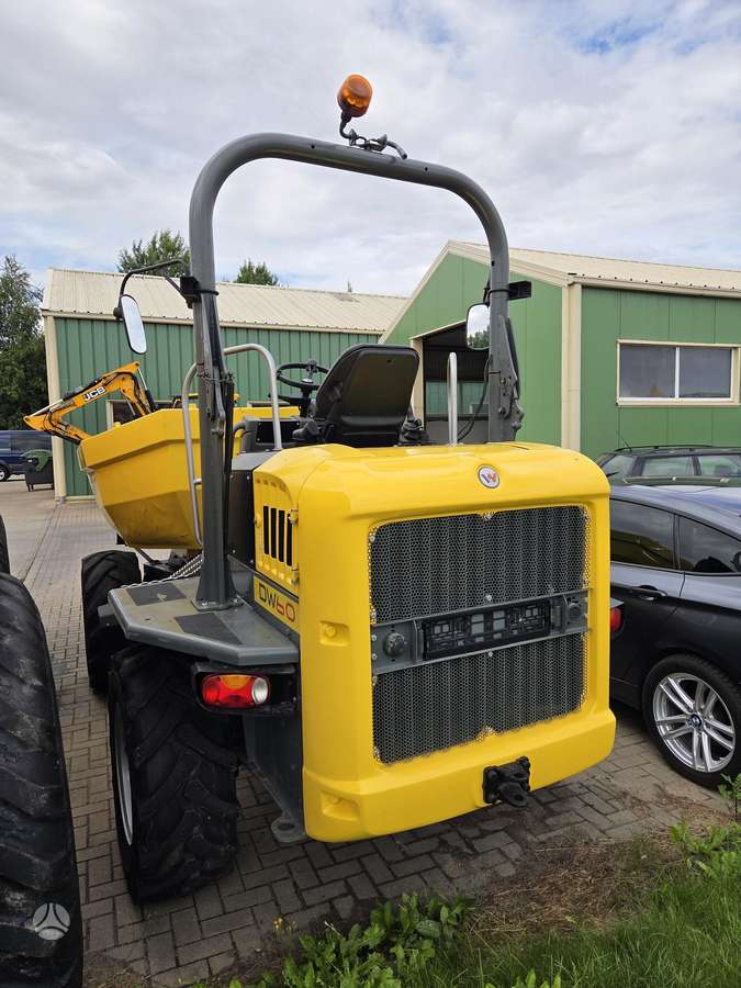 Wacker DW 60, savivarčiai (dumper'iai)