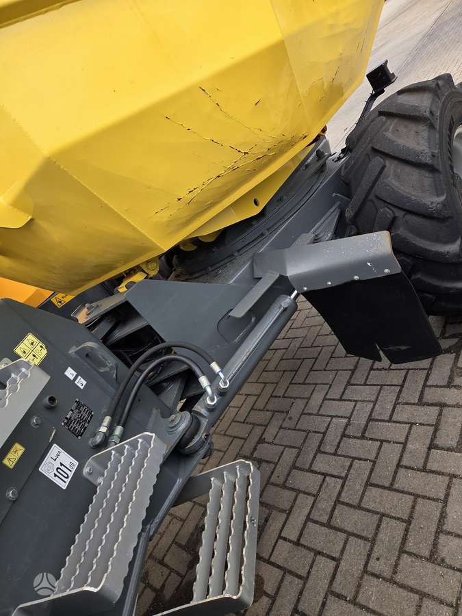 Wacker DW 60, pašizgāzēji