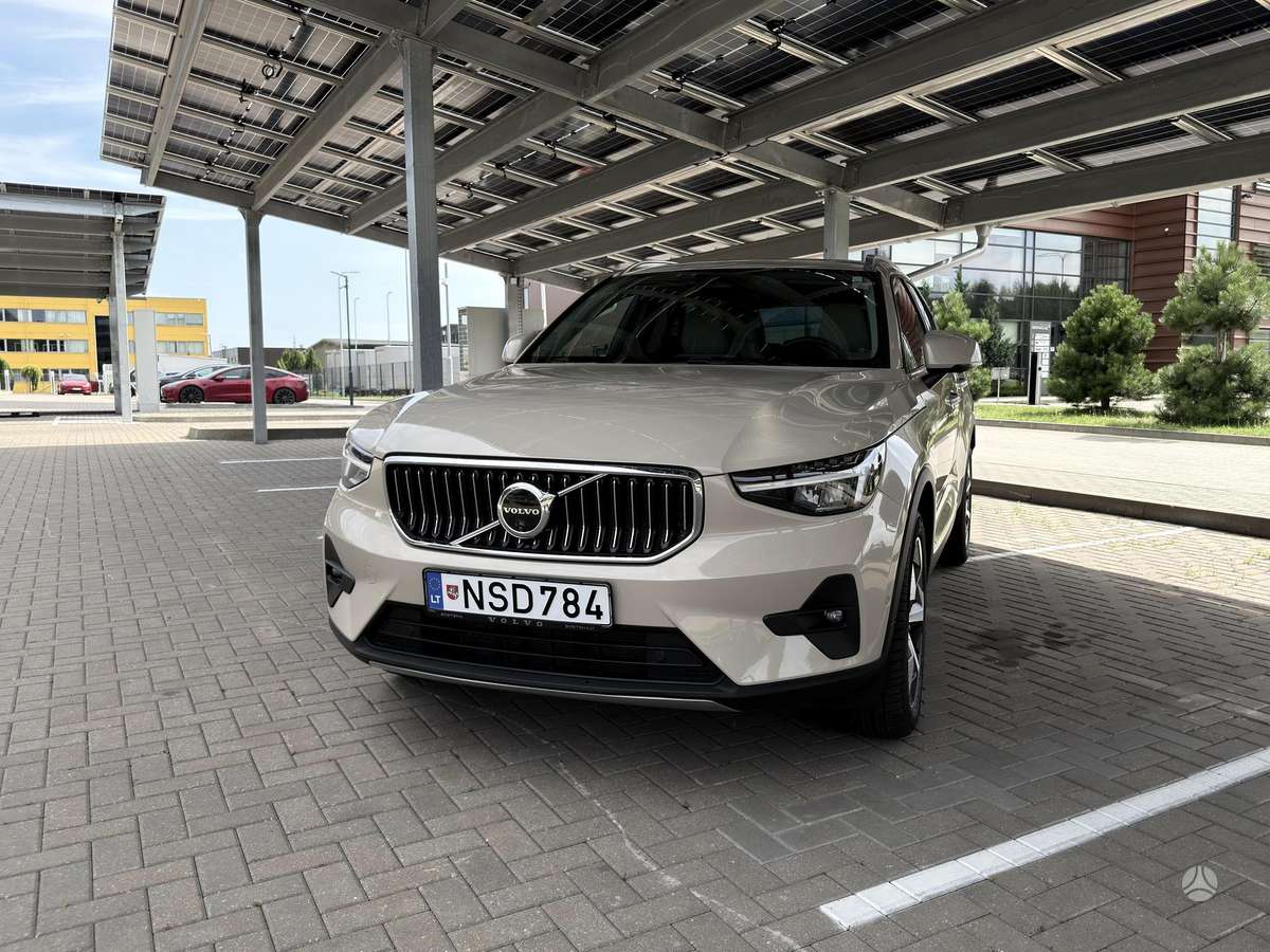 Volvo XC40 - 9