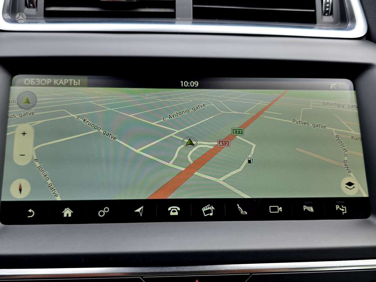 Jaguar E-Pace, 2.0 l., Внедорожник / Кроссовер