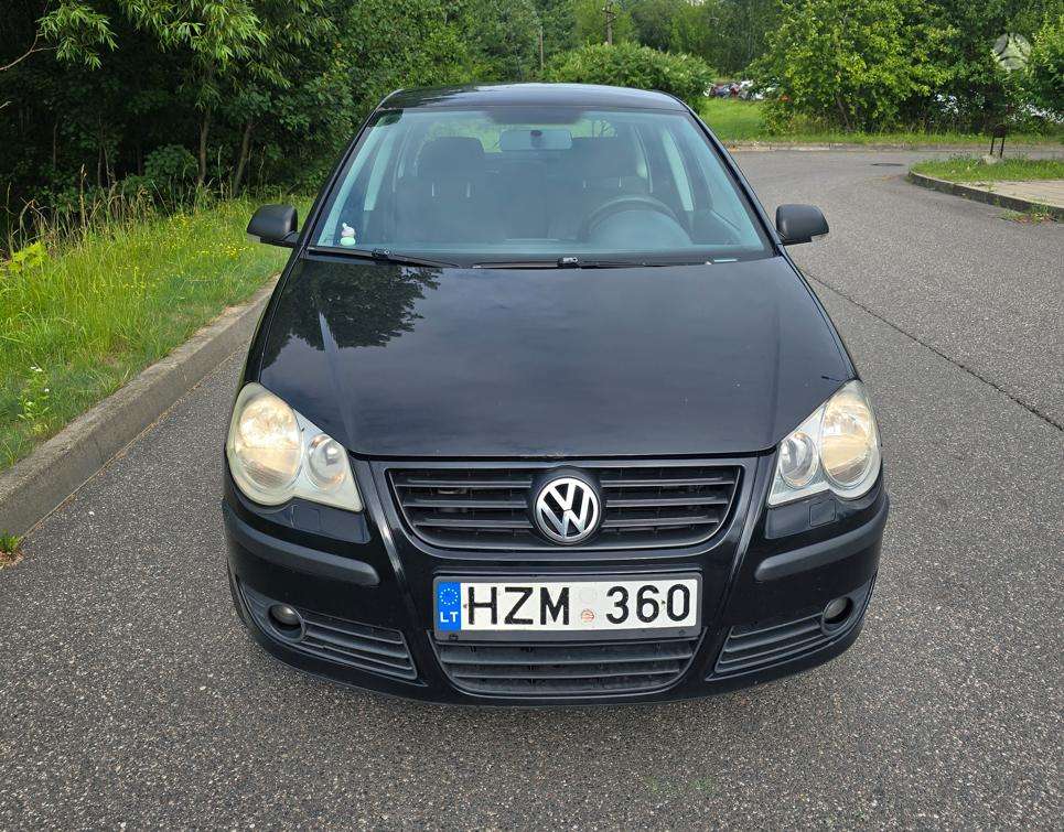 Volkswagen Polo - 1