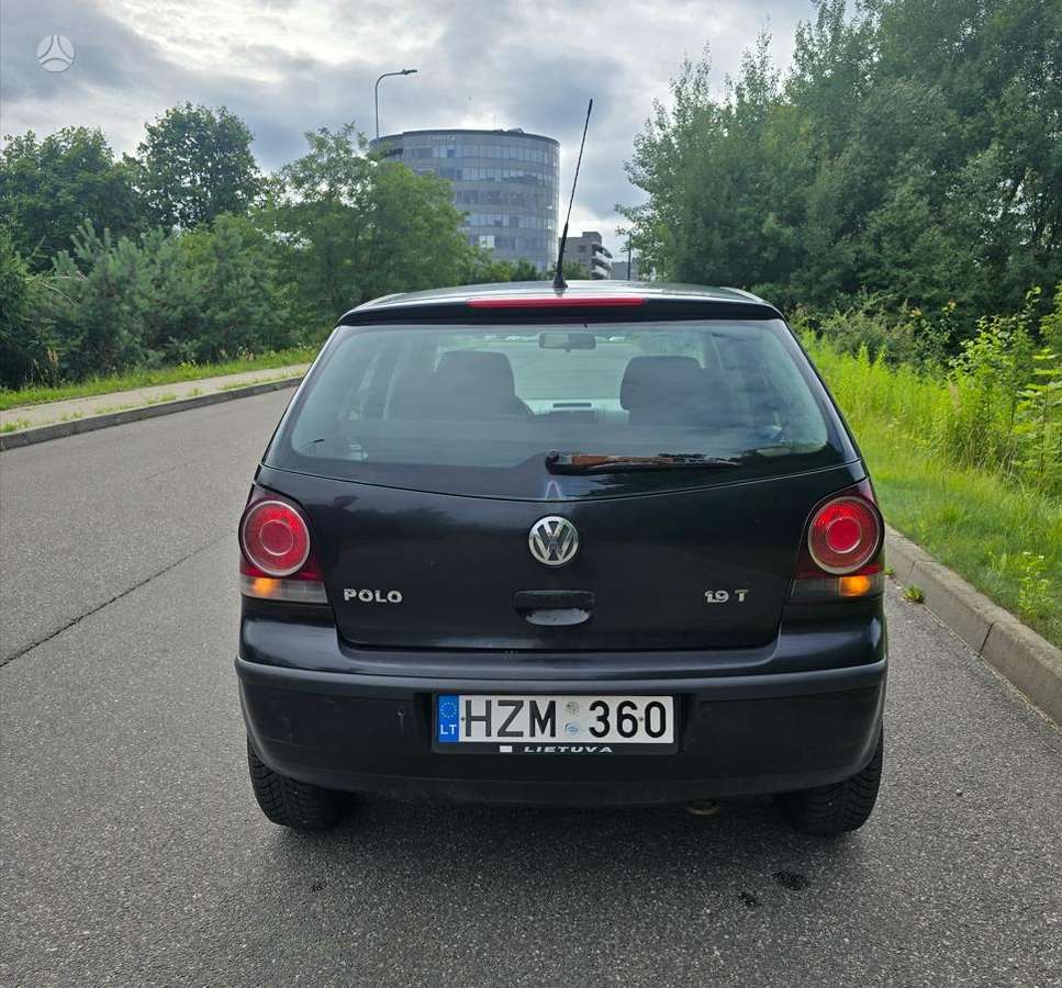 Volkswagen Polo - 4