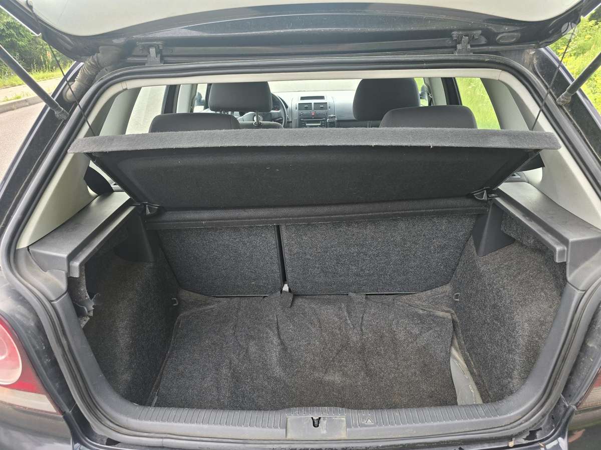 Volkswagen Polo - 5
