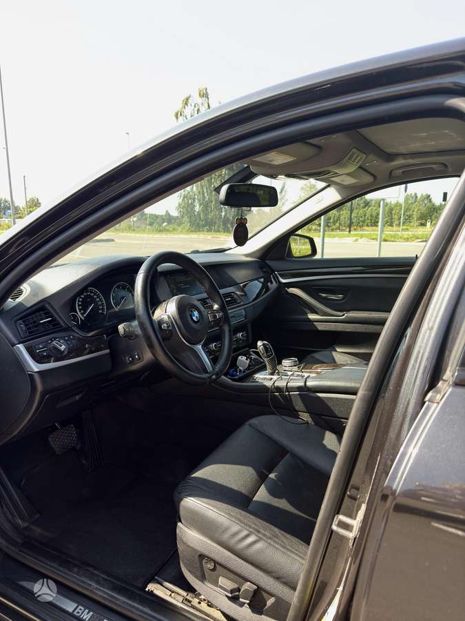 BMW 535, 3.0 l., Седан