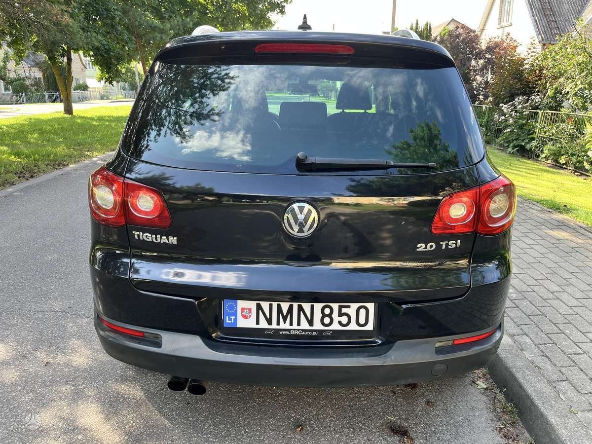 Volkswagen Tiguan - 6