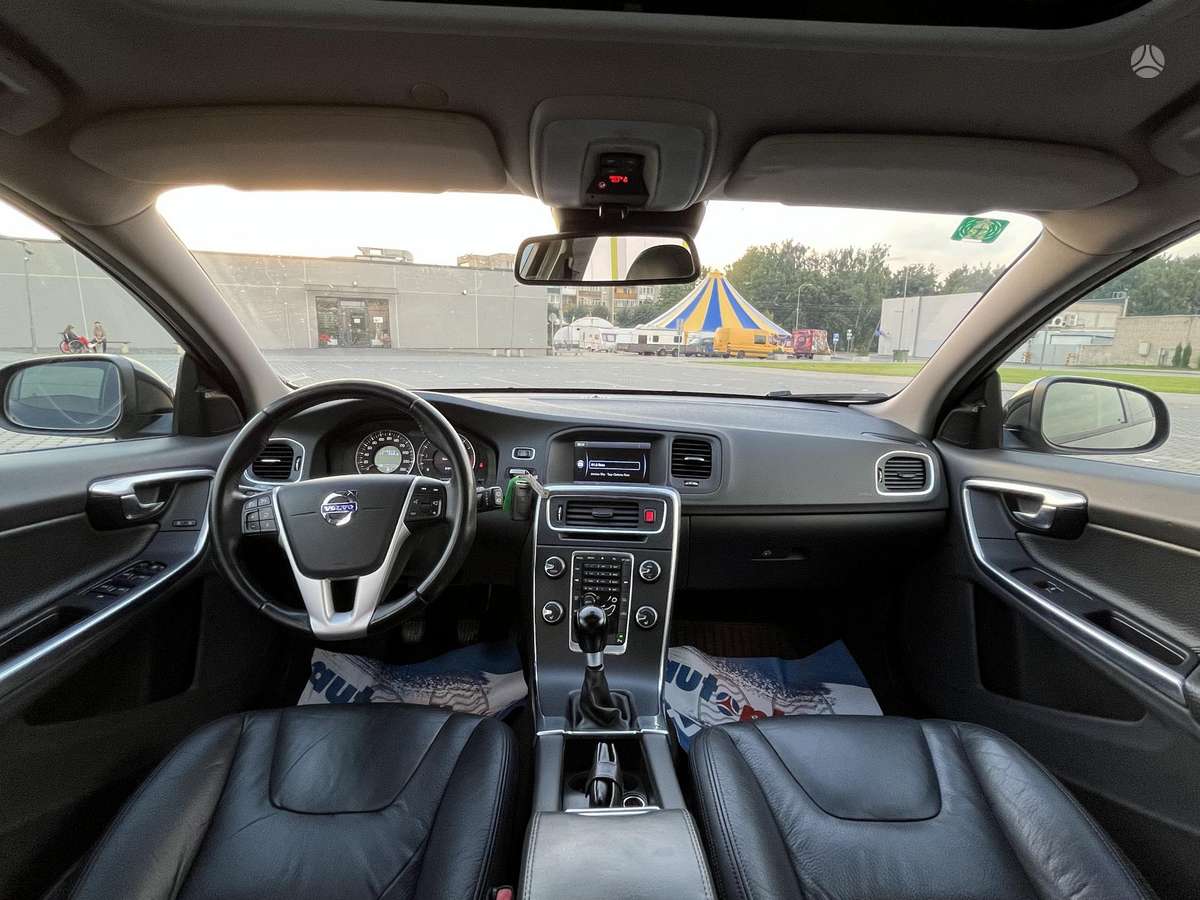 Volvo V60, 2.0 l., Универсал