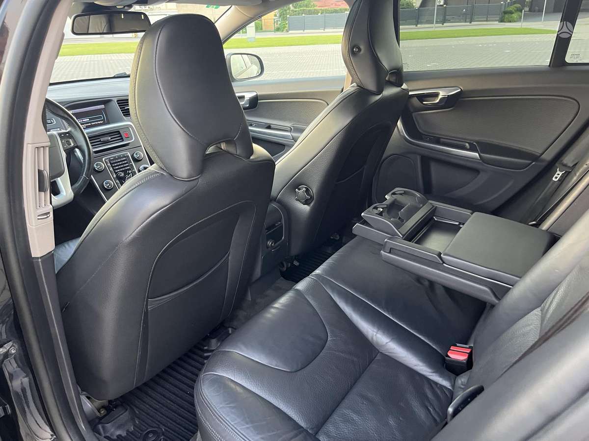 Volvo V60, 2.0 l., Универсал