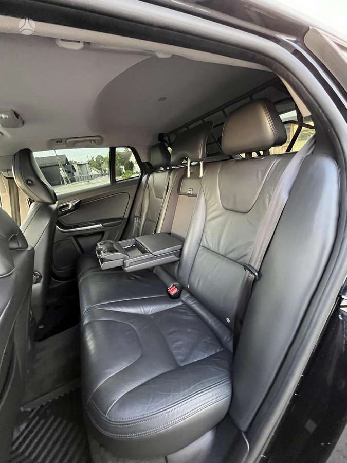 Volvo V60, 2.0 l., universalas