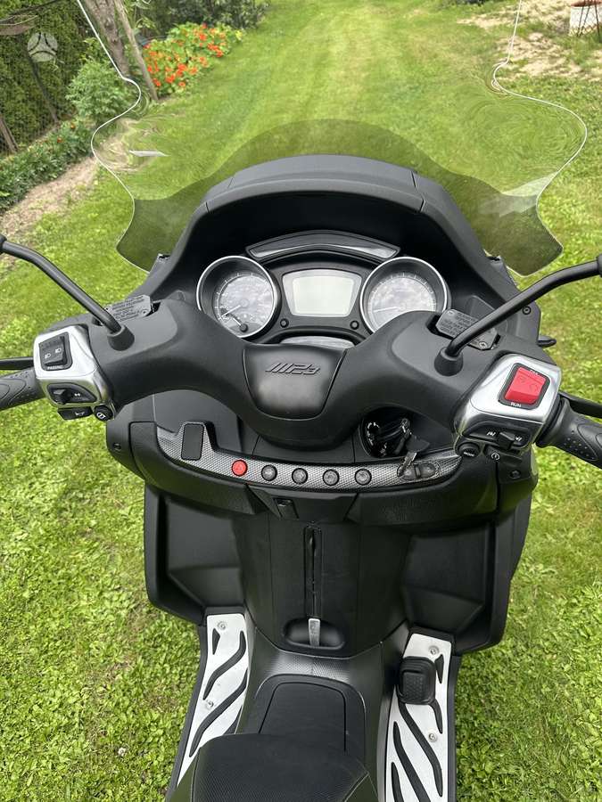 Piaggio MP3 400cc, мотороллеры / мопеды