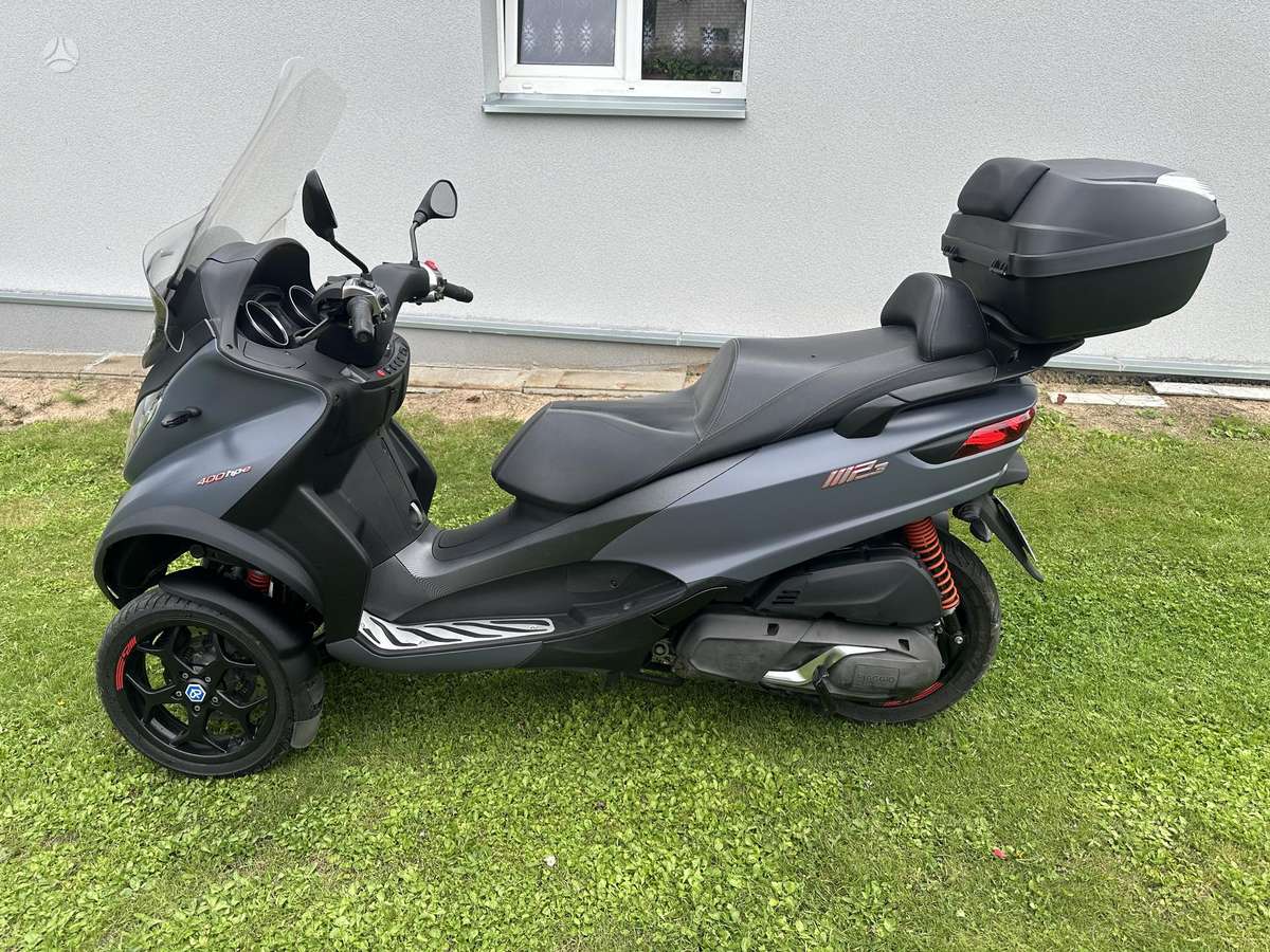 Piaggio MP3 400cc, scooters / mopeds