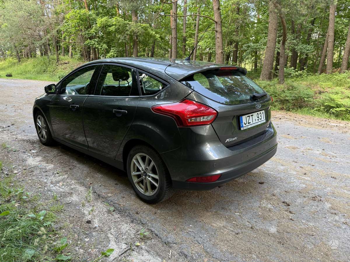 Ford Focus, 1.0 l., Хэтчбек