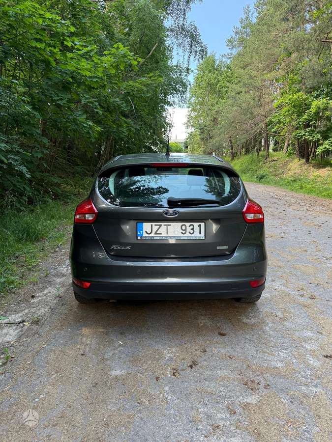 Ford Focus, 1.0 l., Хэтчбек