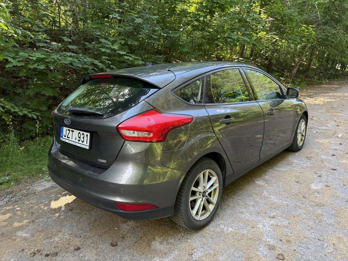 Ford Focus, 1.0 l., Хэтчбек