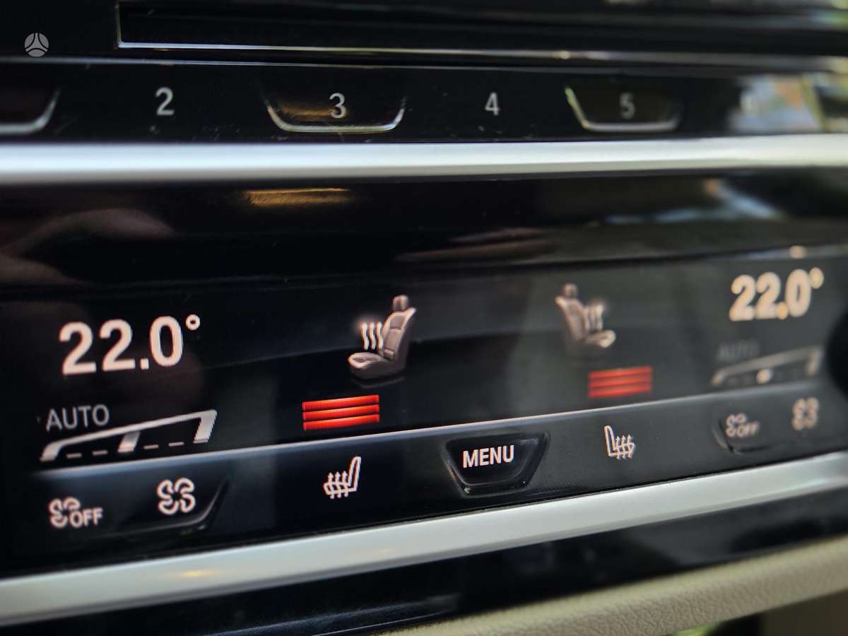 BMW 520, 2.0 l., Седан