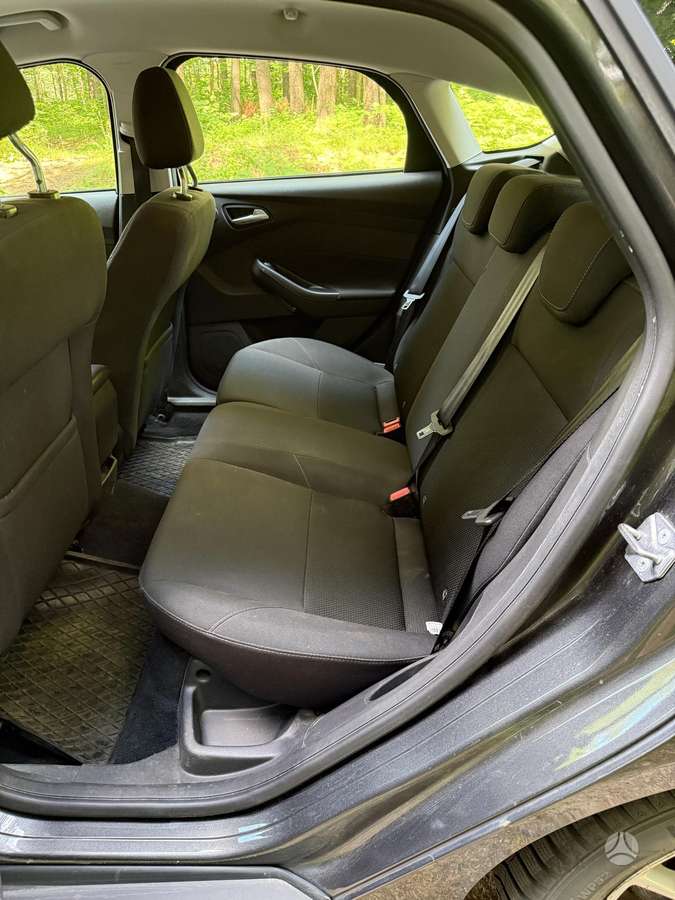 Ford Focus, 1.0 l., Хэтчбек