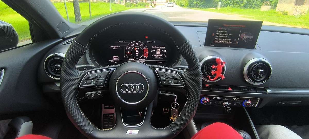 Audi A3, 2.0 l., Седан