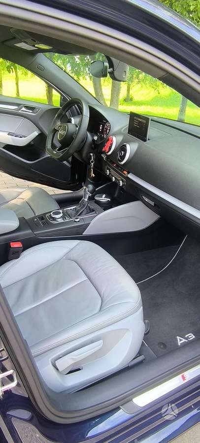 Audi A3, 2.0 l., Седан