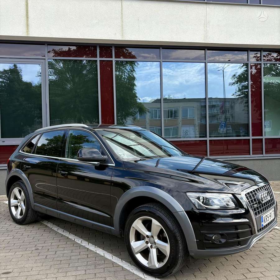 Audi Q5, 2.0 l., mpv / minivan