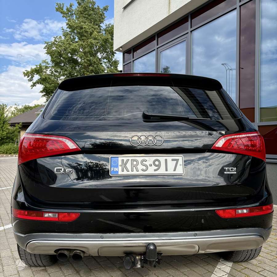 Audi Q5, 2.0 l., mpv / minivan