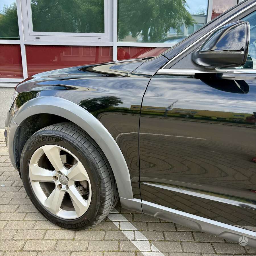 Audi Q5, 2.0 l., mpv / minivan