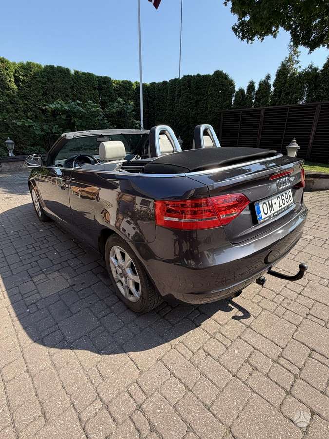 Audi A3, 1.6 l., convertible