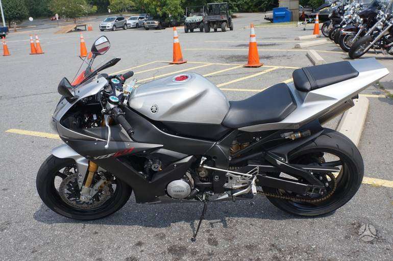Yamaha R1, спортбайки / superbikes