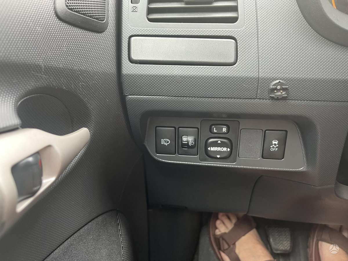 Toyota Auris, 1.6 l., hatchback