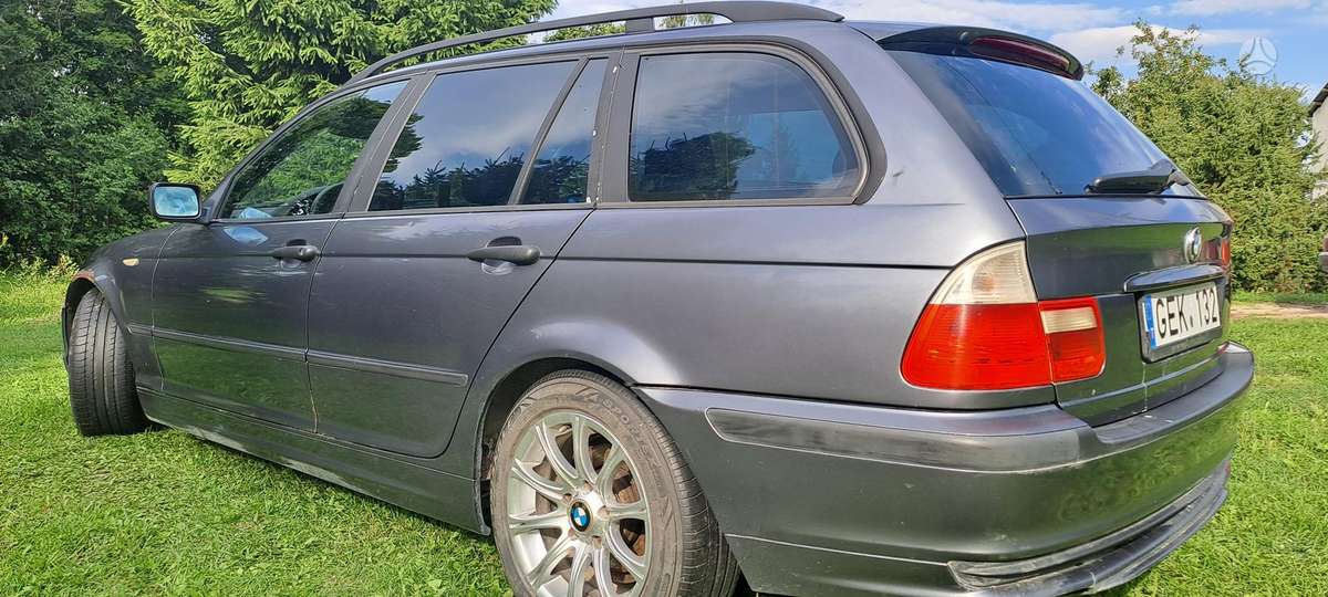 BMW 318, 2.0 l., universalas