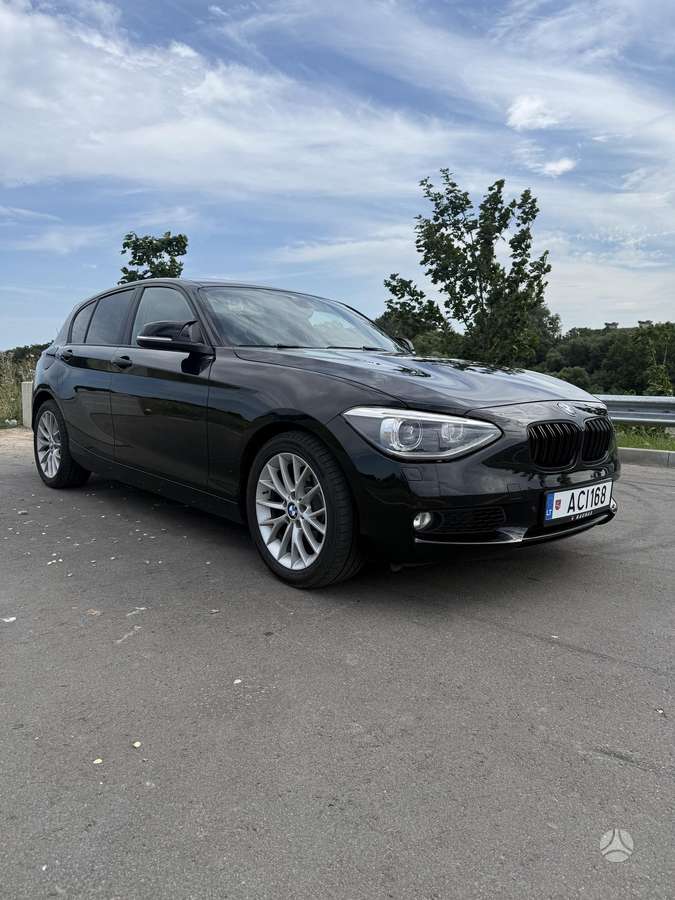 BMW 120, 2.0 l., hatchback